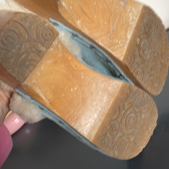 UGG Sherpa Clogs - Picture 5 of 8